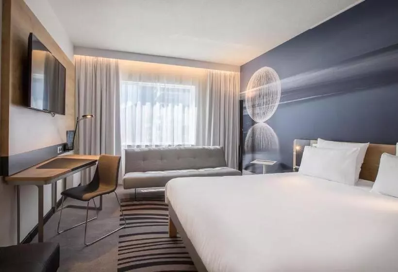 اتاق سوپریور, Novotel Wrocław Centrum