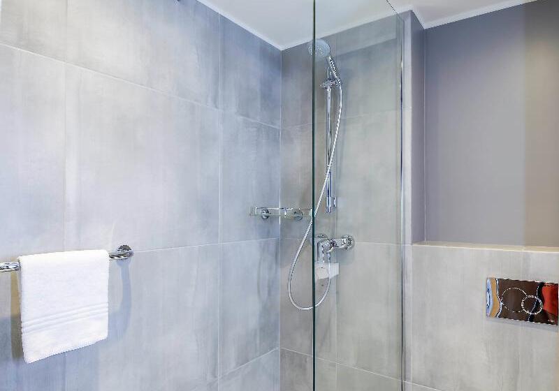 Номер Superior, Novotel Wrocław Centrum