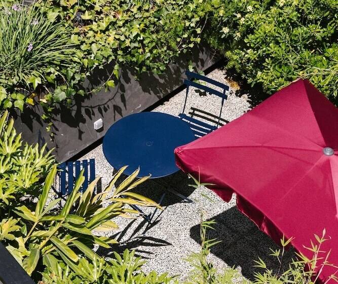 اتاق استاندارد با تراس, Hotel Member of Design Hotels