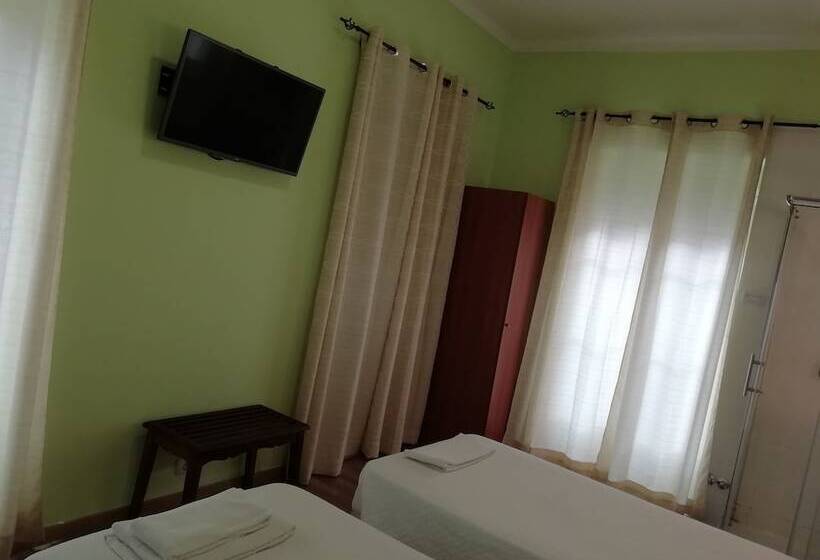 اتاق استاندارد با سرویس بهداشتی مشترک, Residencial Camoes