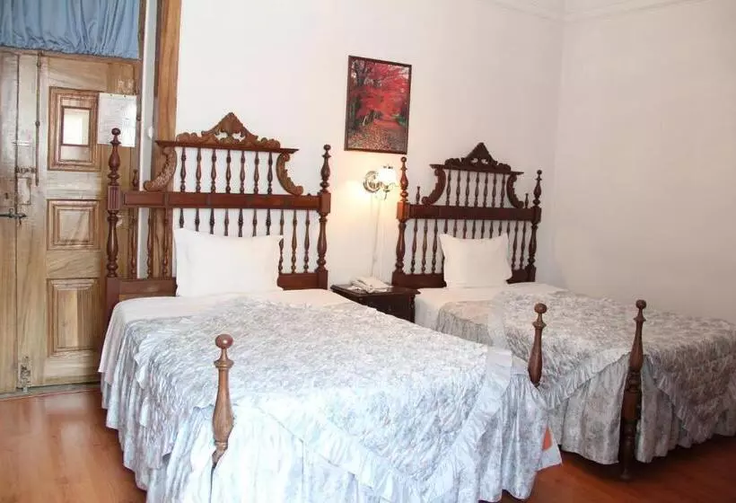 اتاق استاندارد چهار تخته, Residencial Carvalho