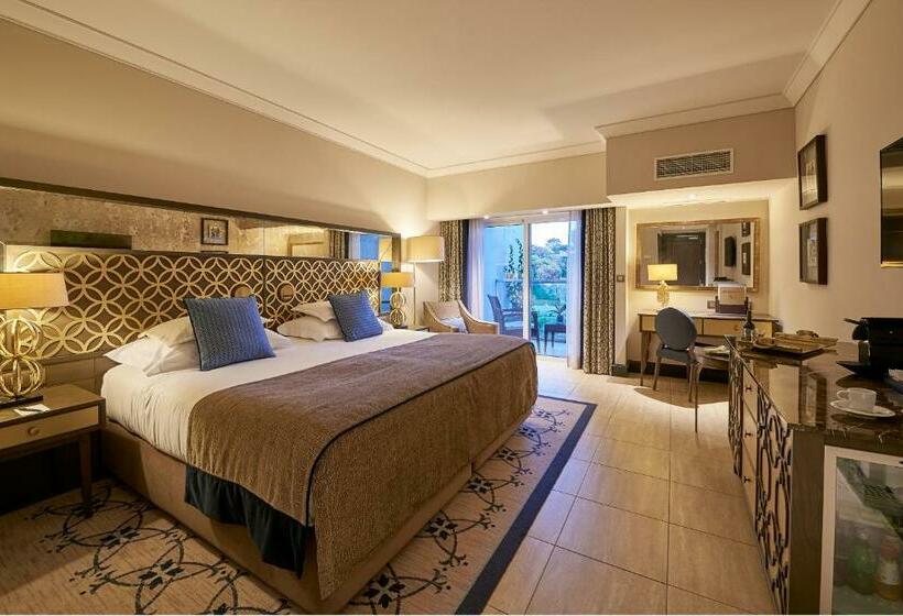 オーシャンビューのプレミアムルーム。, Dona Filipa