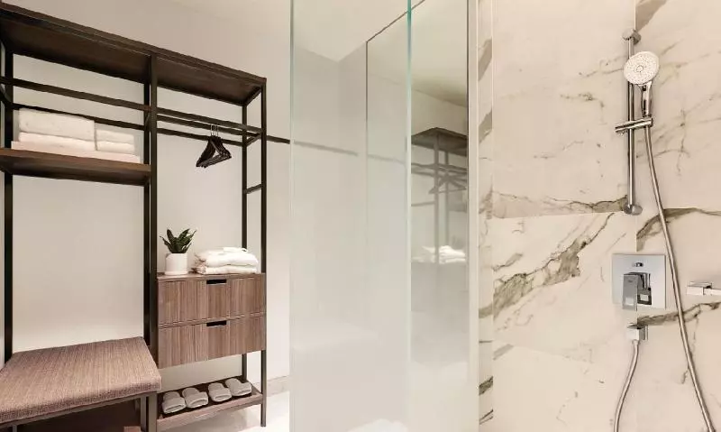 اتاق پرمیوم, Amara Singapore   Newly Renovated