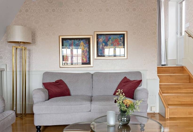 סוויטה, Best Western Strand