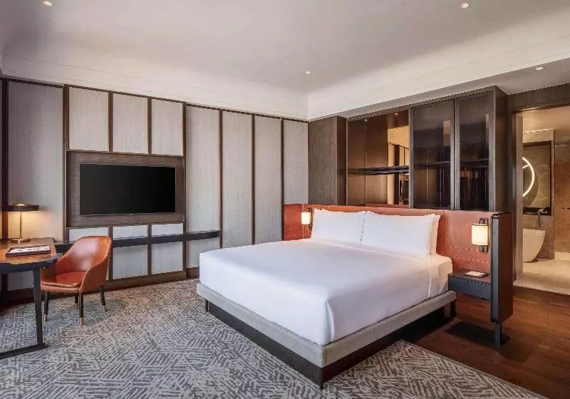 Suite, Fairmont Singapore