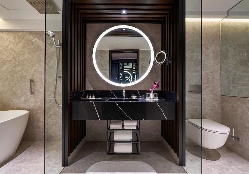 اتاق لوکس با چشمانداز, Fairmont Singapore