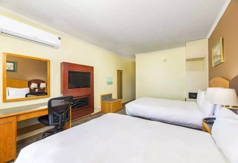 اتاق استاندارد با 2 تخت دوبل, Holiday Inn Bulawayo By Ihg
