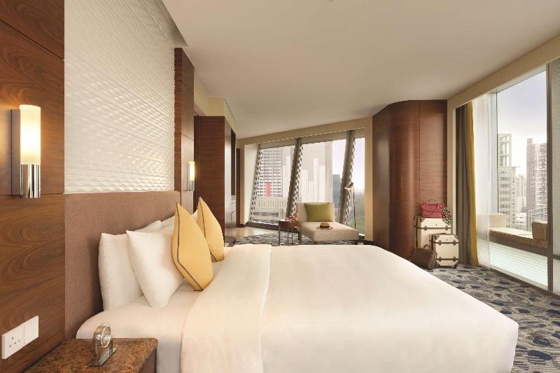 Club Room King Bed, Jen Singapore Orchardgateway By Shangrila