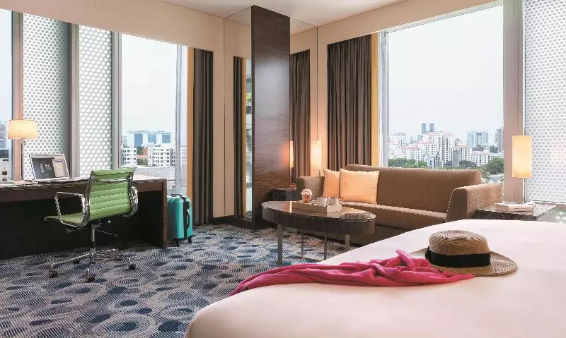 Club Room King Bed, Jen Singapore Orchardgateway By Shangrila