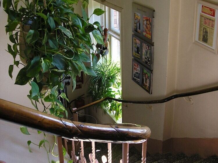 חדר סטנדרט, Lilton