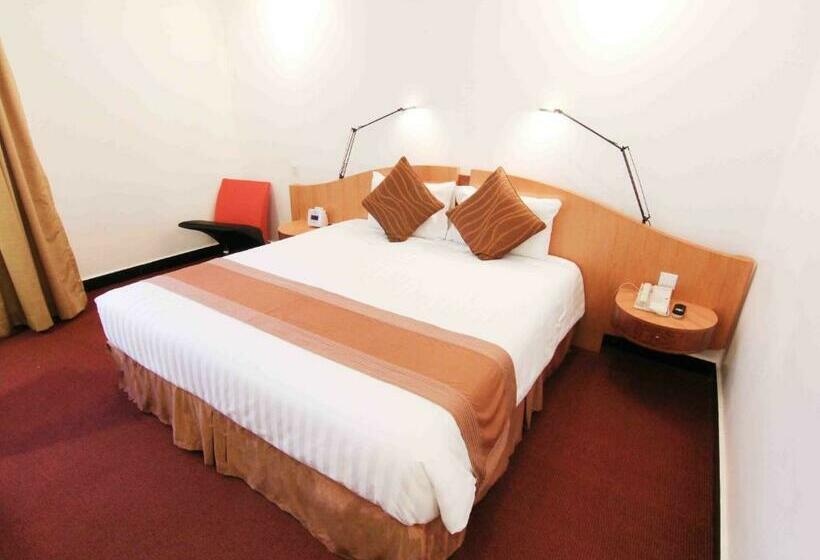 Suite, Metropolitan Ymca Singapore