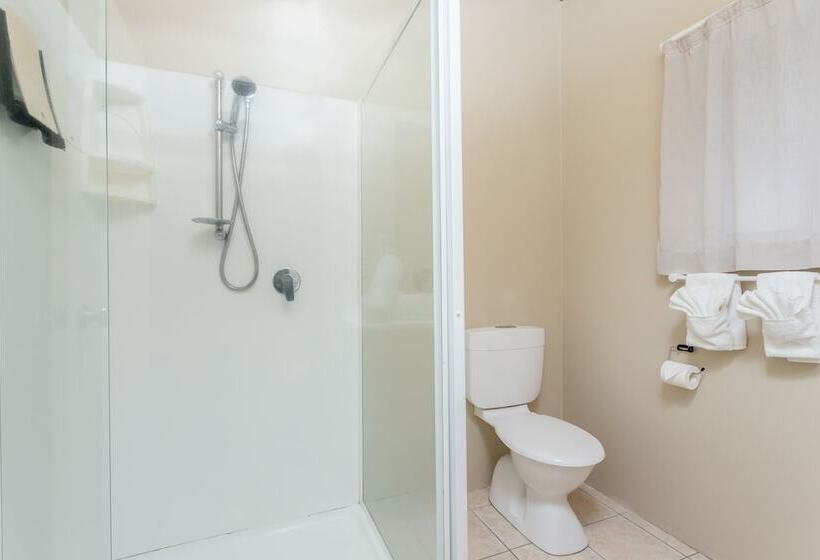 استودیوی لوکس, Moana Sands Beachfront