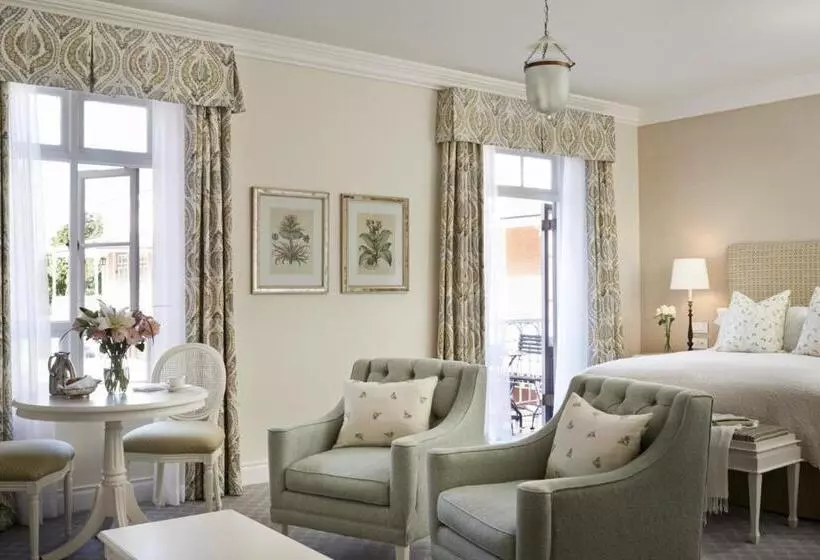 デラックスジュニアスイート, Mount Nelson, A Belmond Hotel, Cape Town