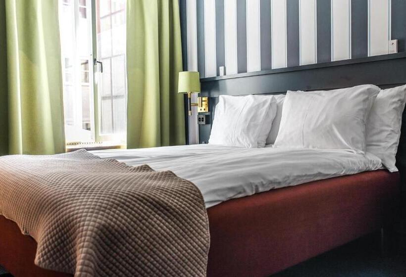 Номер Стандарт Индивидуальный, Profilhotels Calmar Stadshotell