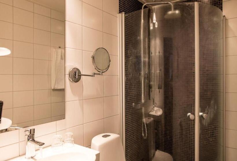 Номер Стандарт, Profilhotels Calmar Stadshotell