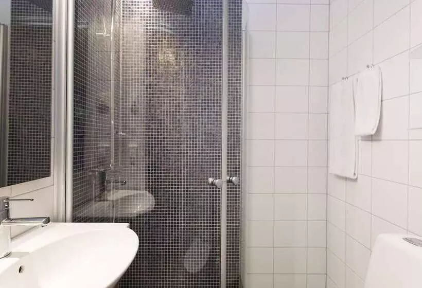 اتاق استاندارد یک نفره, Profilhotels Calmar Stadshotell