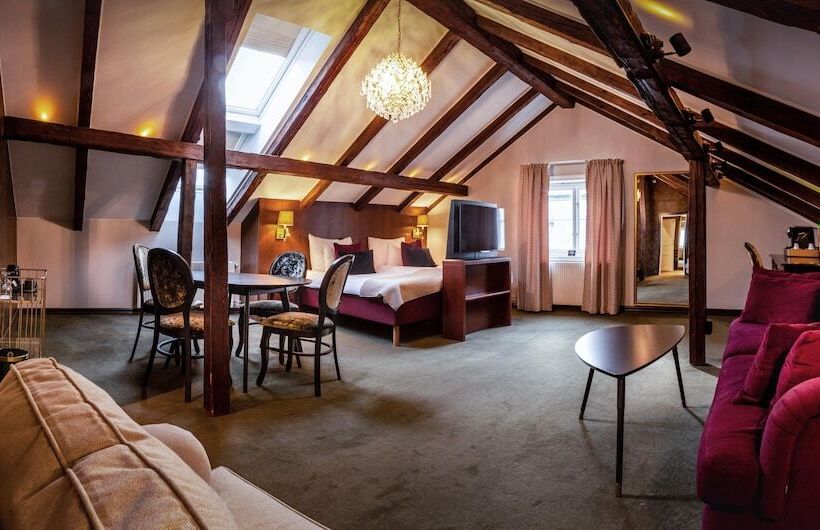 סוויטת ג'וניור, Profilhotels Calmar Stadshotell