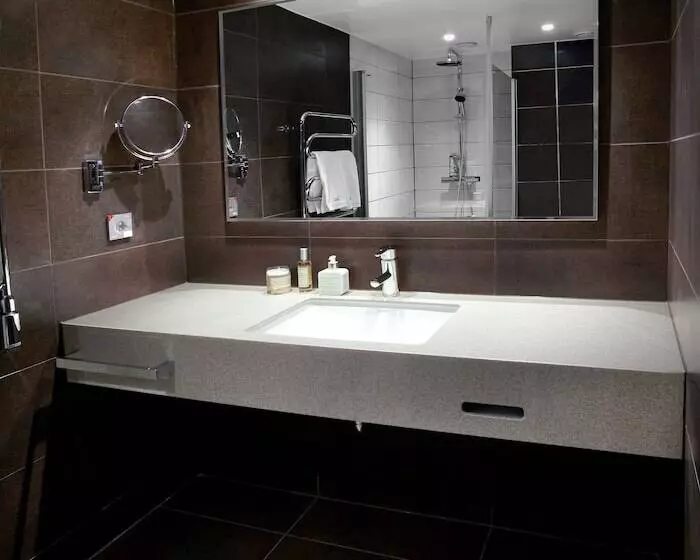 ファミリールーム, Quality Hotel Waterfront