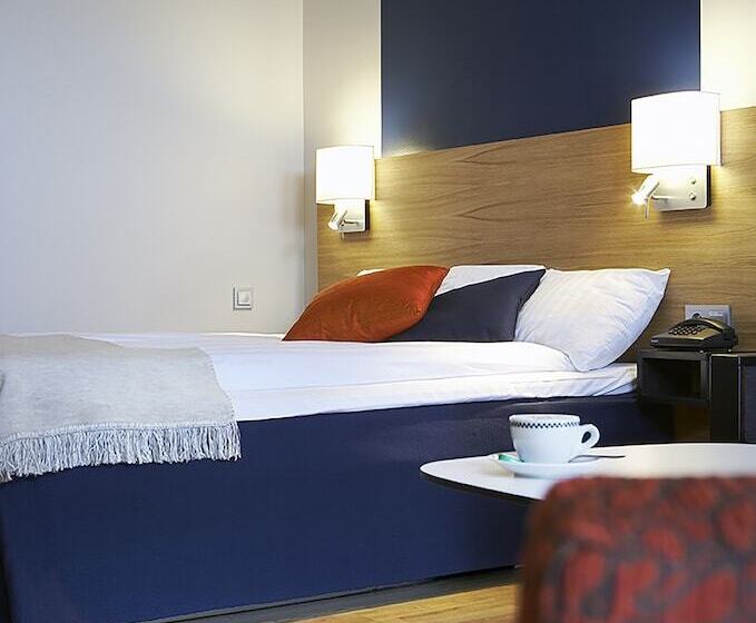Семейный Номер, Quality Hotel Waterfront