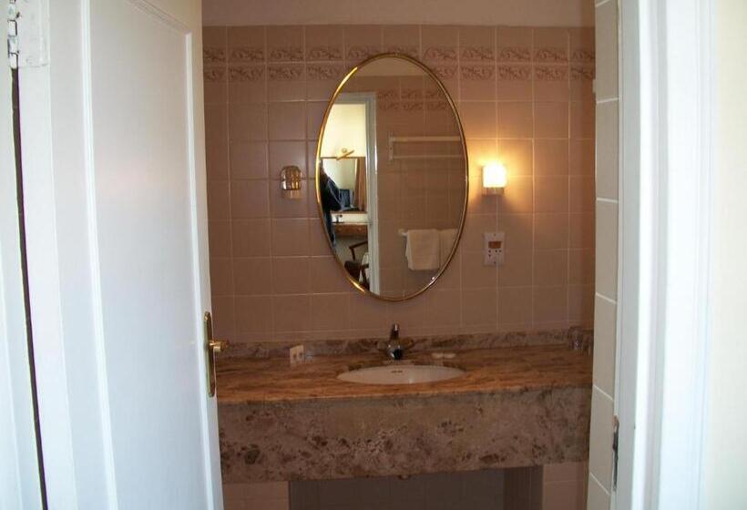 ファミリールーム, Savoy Hotel Kimberley