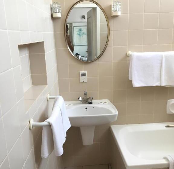 ファミリールーム, Savoy Hotel Kimberley