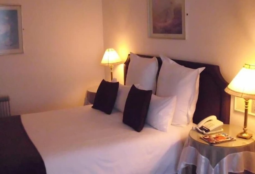 Люкс, Savoy Hotel Kimberley