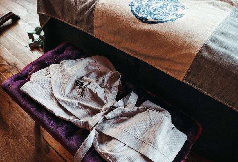 سوییت جونیور, Stora Hotellet; Bw Premier Collection