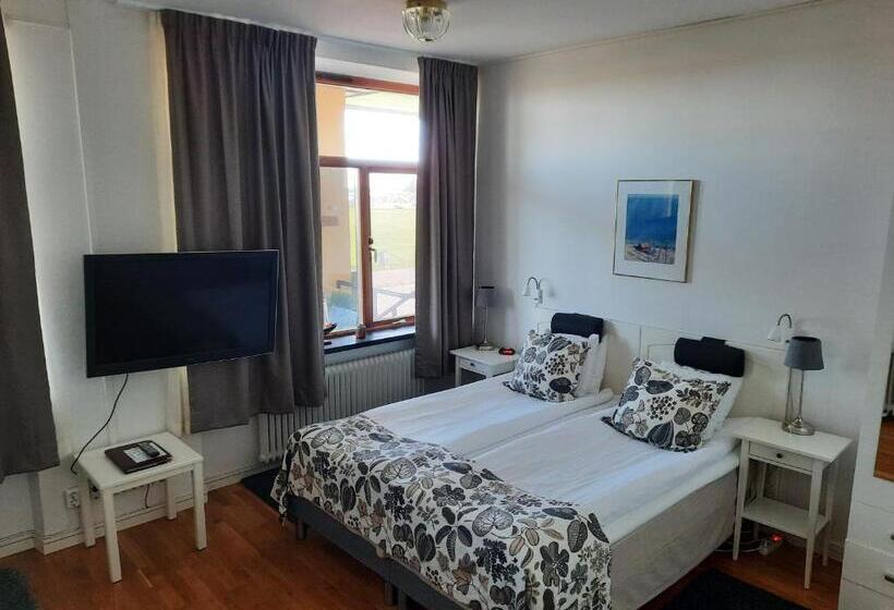 חדר בסיסי לשלושה, Svea Sure Hotel Collection By Best Western