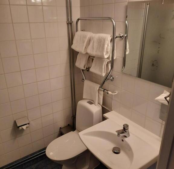 חדר סטנדרט עם טרסה, Svea Sure Hotel Collection By Best Western