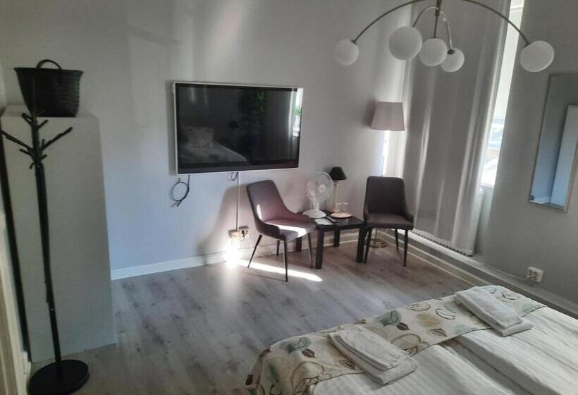 חדר סטנדרט חדר אמבטיה משותף, Svea Sure Hotel Collection By Best Western