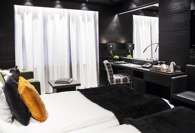 חדר פרמיום, Tylosand