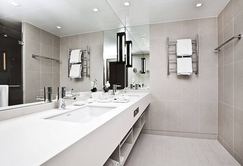 חדר דלוקס, Tylosand