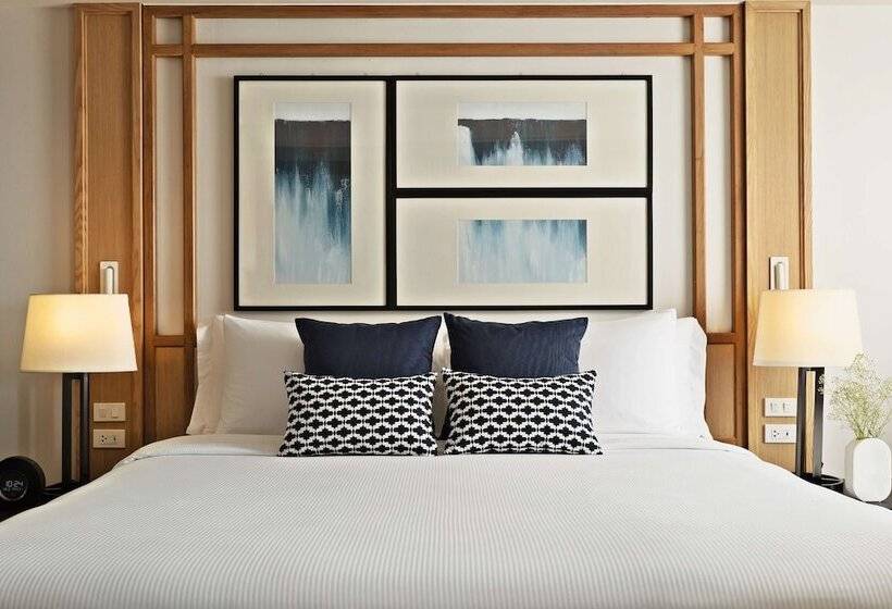 سوییت, Avani Pattaya Resort