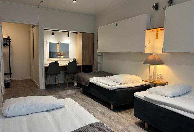 スタンダードトリプルルーム, Amado