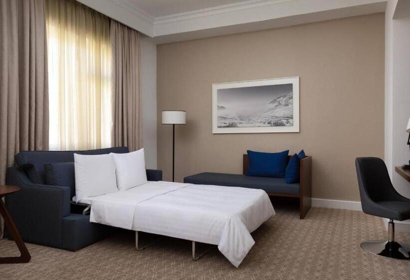 이그제큐티브 주니어 스위트, Armenia Marriott Hotel Yerevan