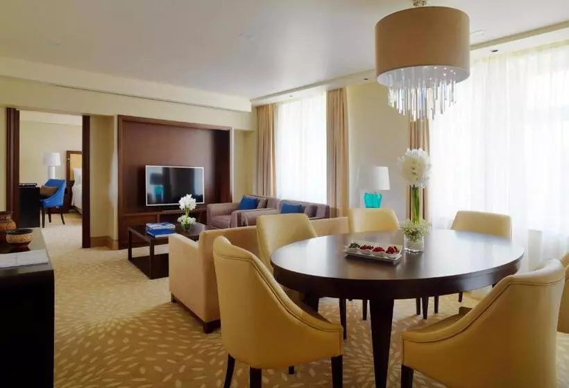 سوییت, Armenia Marriott Hotel Yerevan