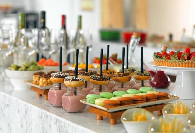 이그제큐티브 룸, Armenia Marriott Hotel Yerevan