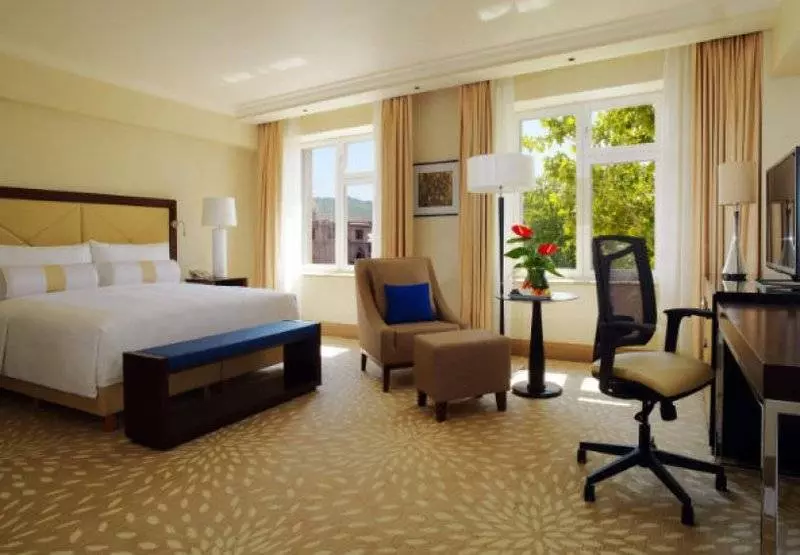 اتاق لوکس, Armenia Marriott Hotel Yerevan
