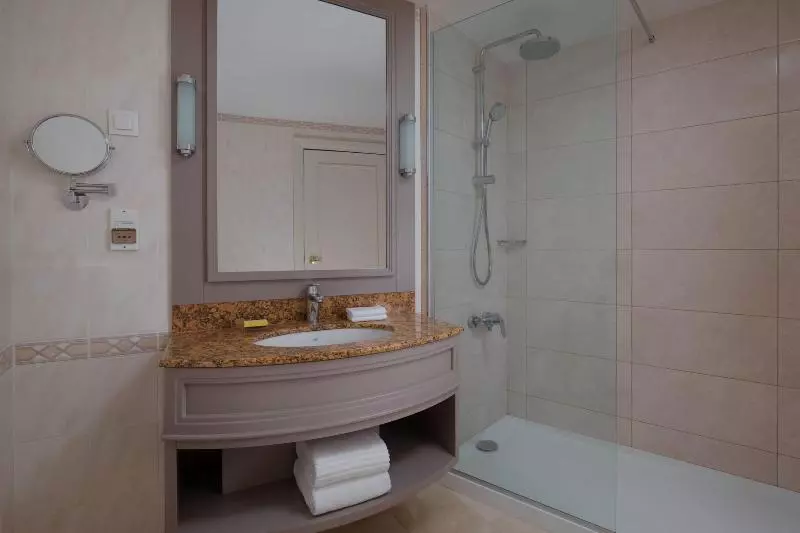اتاق سوپریور, Armenia Marriott Hotel Yerevan