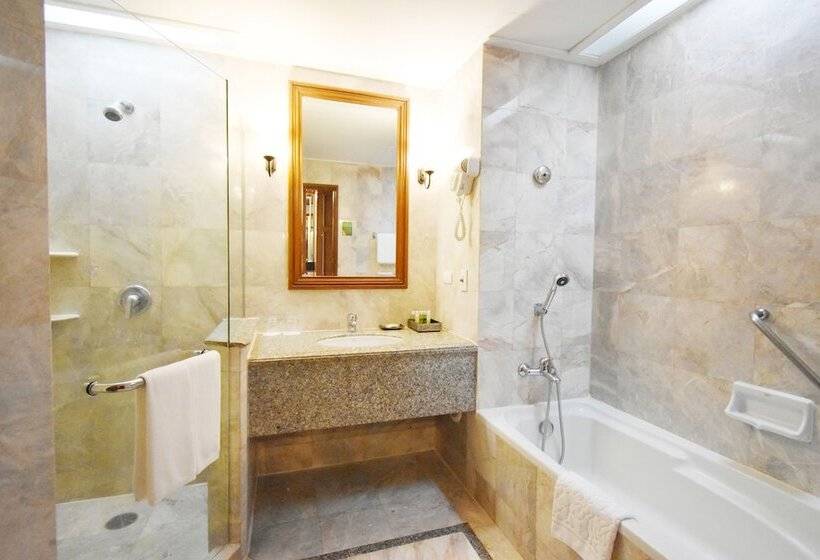 Quarto Superior, Century Park