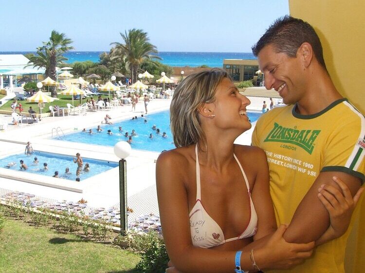 اتاق استاندارد چهار تخته, El Mouradi Cap Mahdia