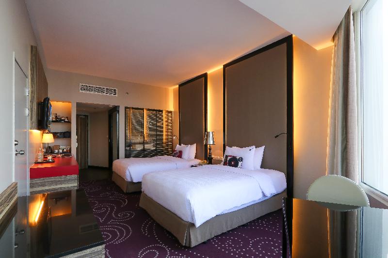 Номер Deluxe Вид на Море, Hard Rock Hotel Pattaya