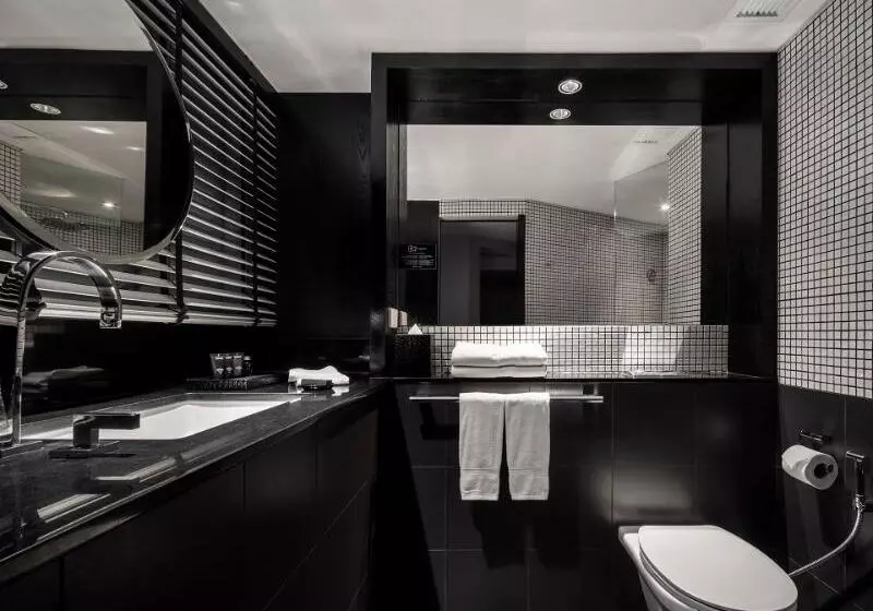 اتاق استاندارد با چشم‌انداز شهر, Hard Rock Hotel Pattaya