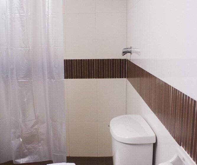 디럭스 룸, Hatyai Holiday