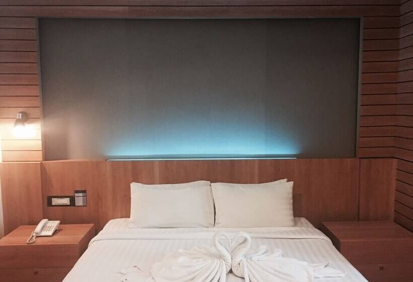 디럭스 룸, Hatyai Holiday