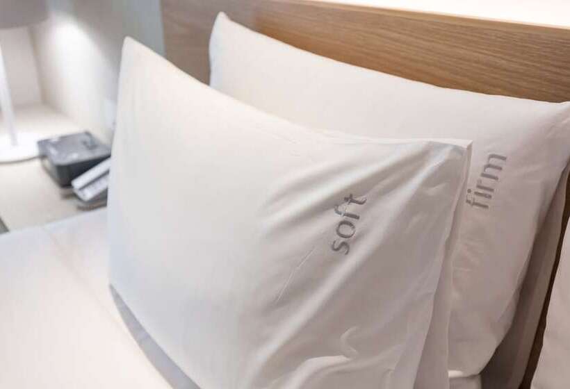 سوییت, Holiday Inn Bangkok, An Ihg