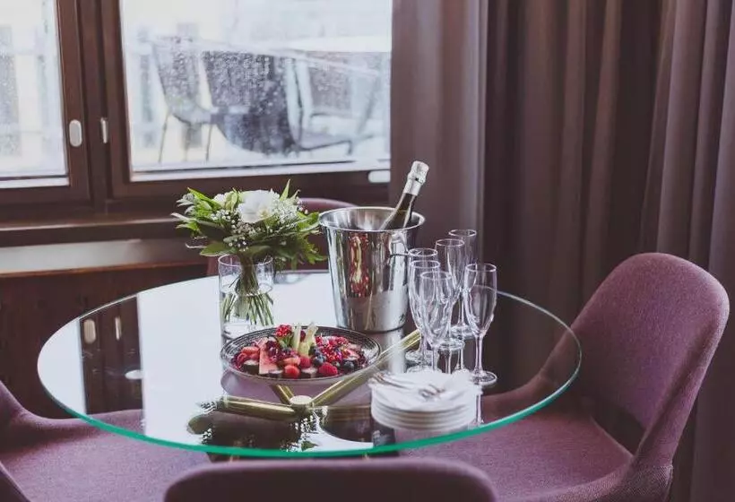 سوییت, Original Sokos Hotel Vaakuna Helsinki