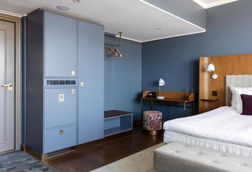Номер Deluxe с Балконом, Original Sokos Hotel Vaakuna Helsinki