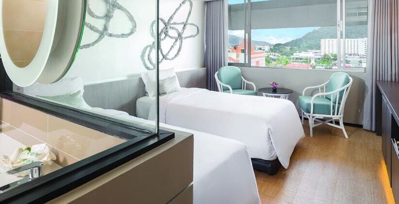 اتاق لوکس, Pearl Hotel Phuket