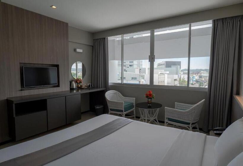 디럭스 룸, Pearl Hotel Phuket